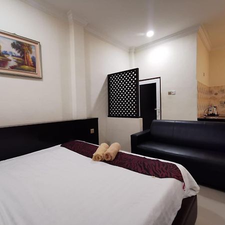 Adina Drive-In Motel Cenang - Managed By Shell Out Resort Pantai Cenang  Esterno foto