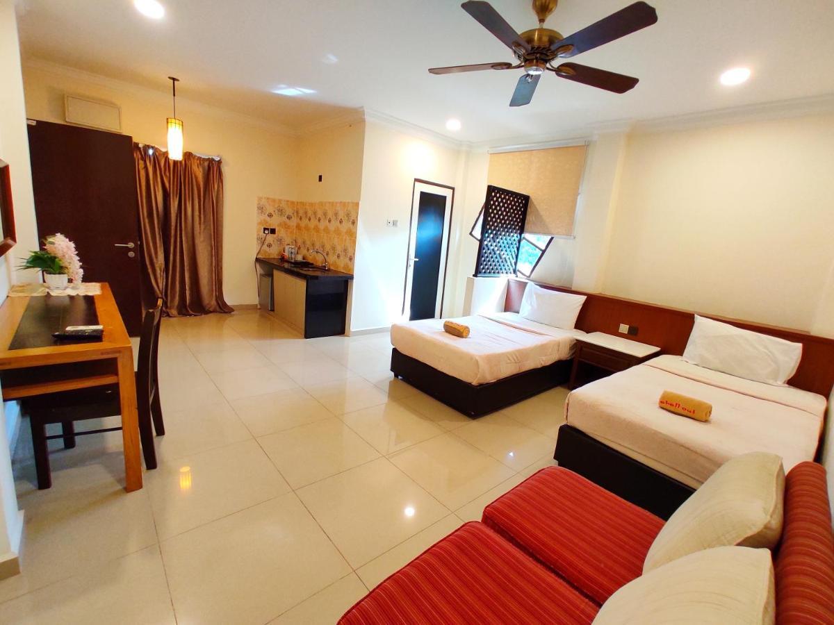 Adina Drive-In Motel Cenang - Managed By Shell Out Resort Pantai Cenang  Esterno foto
