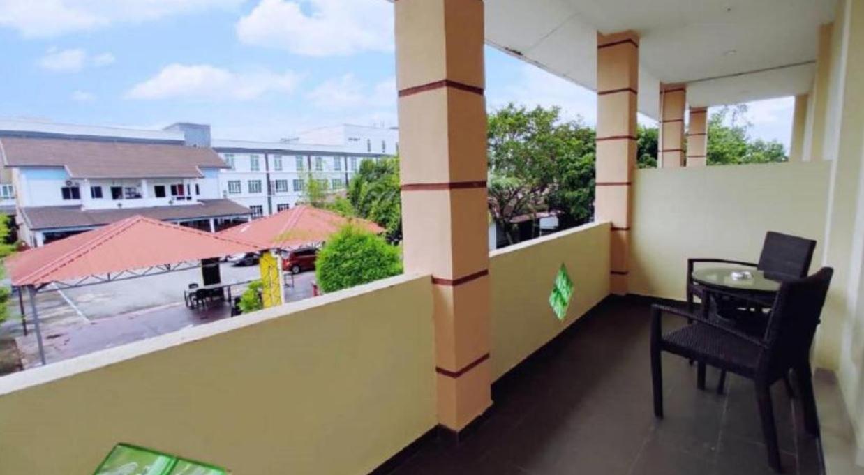 Adina Drive-In Motel Cenang - Managed By Shell Out Resort Pantai Cenang  Esterno foto