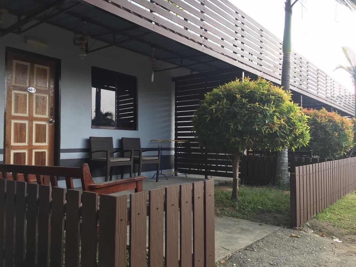 Adina Drive-In Motel Cenang - Managed By Shell Out Resort Pantai Cenang  Esterno foto