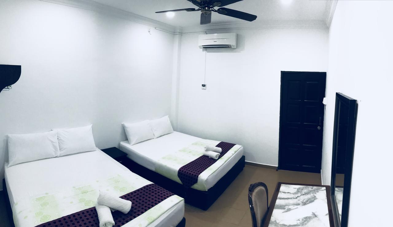 Adina Drive-In Motel Cenang - Managed By Shell Out Resort Pantai Cenang  Esterno foto